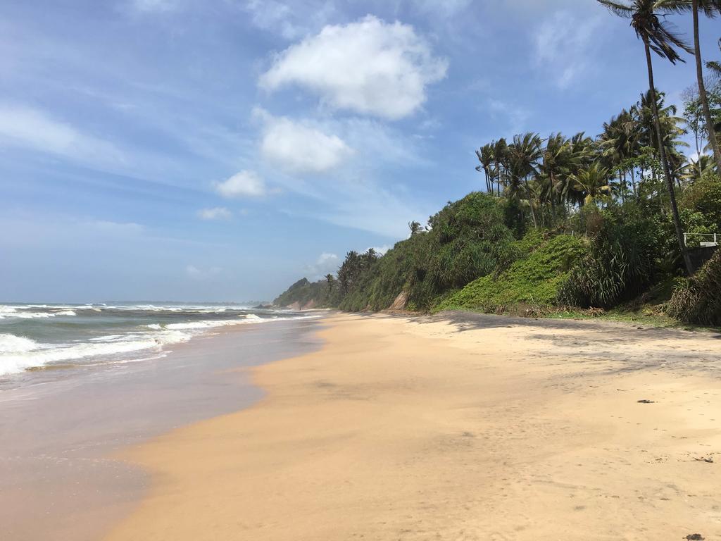 Guillet Beach Home Matara Eksteriør bilde